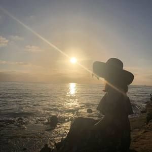 Meet your Posher, Vivian